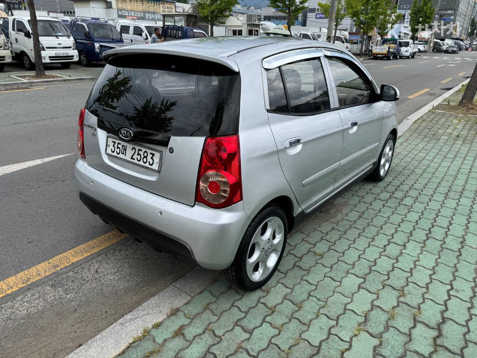 2011 - kia morning
