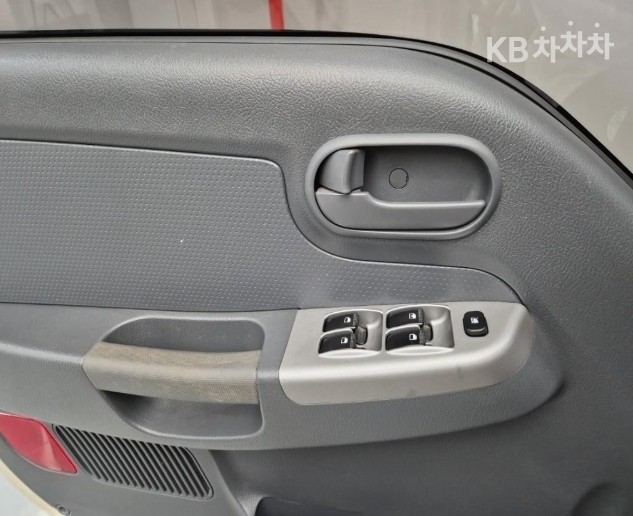 2018 - kia bongo iii