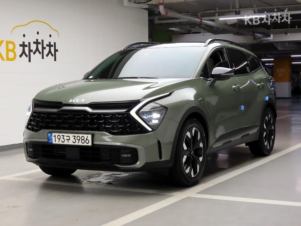2022 - kia sportage