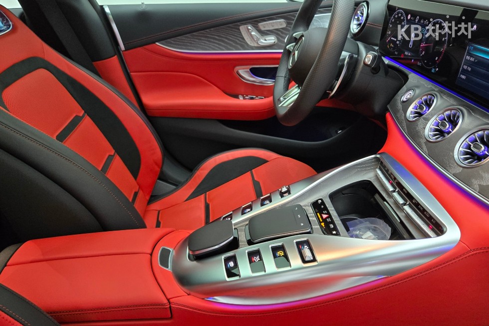Mercedes-Benz AMG GT — miniaturë 12
