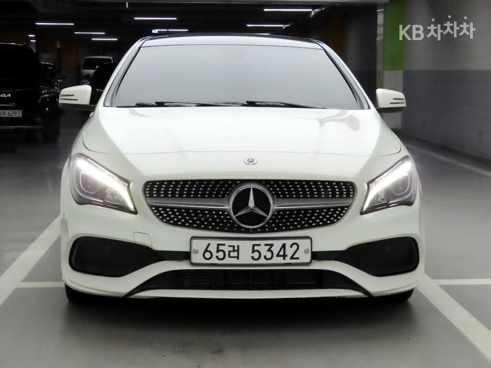 Mercedes-Benz CLA-Class