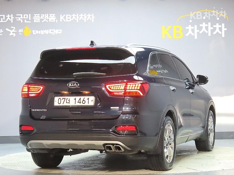 2019 - kia sorento
