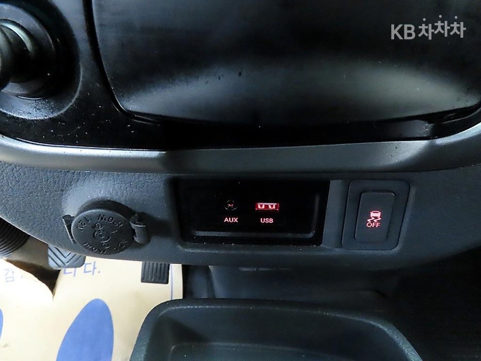 2019 - kia bongo iii