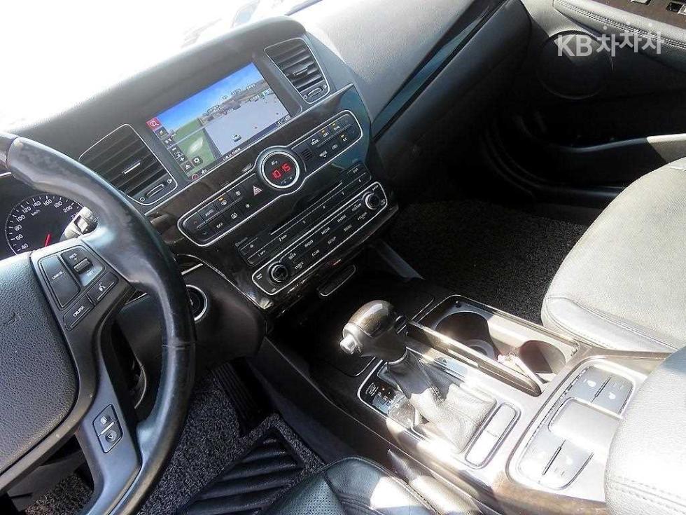 2013 - kia k7