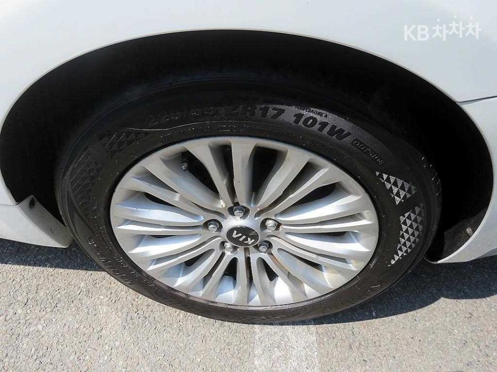 2013 - kia k7