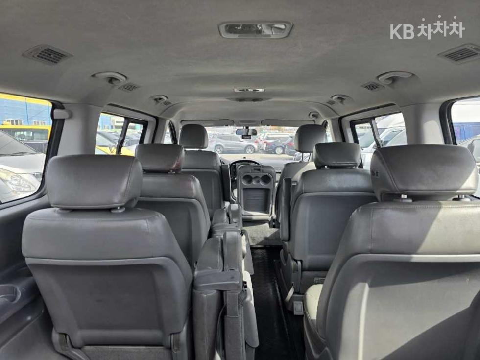 Hyundai Starex — miniaturë 13