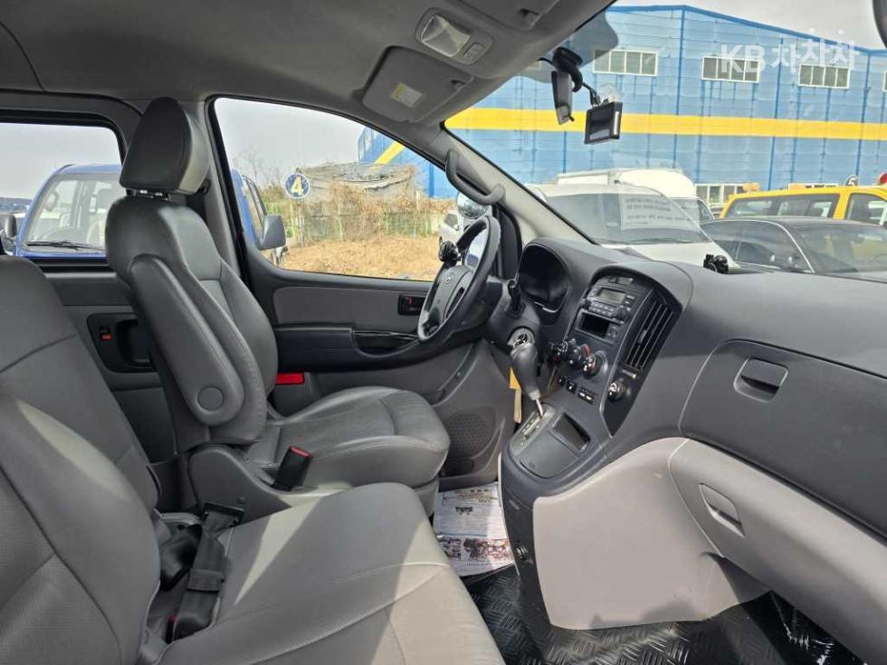 Hyundai Starex — miniaturë 14