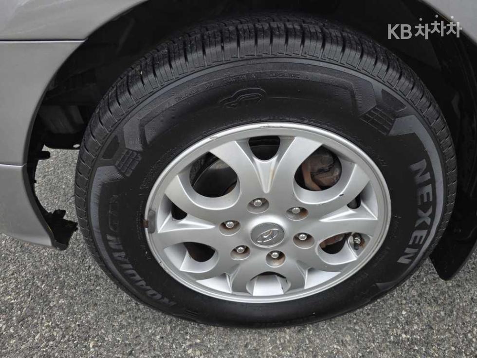 Hyundai Starex — miniaturë 17