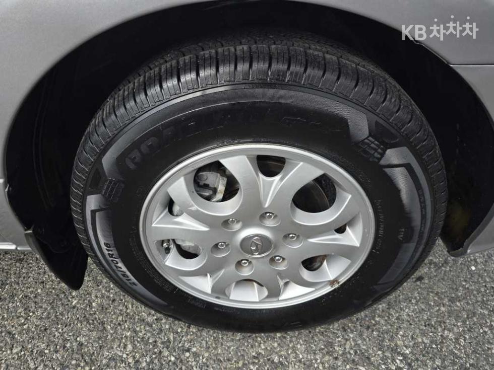 Hyundai Starex — miniaturë 20