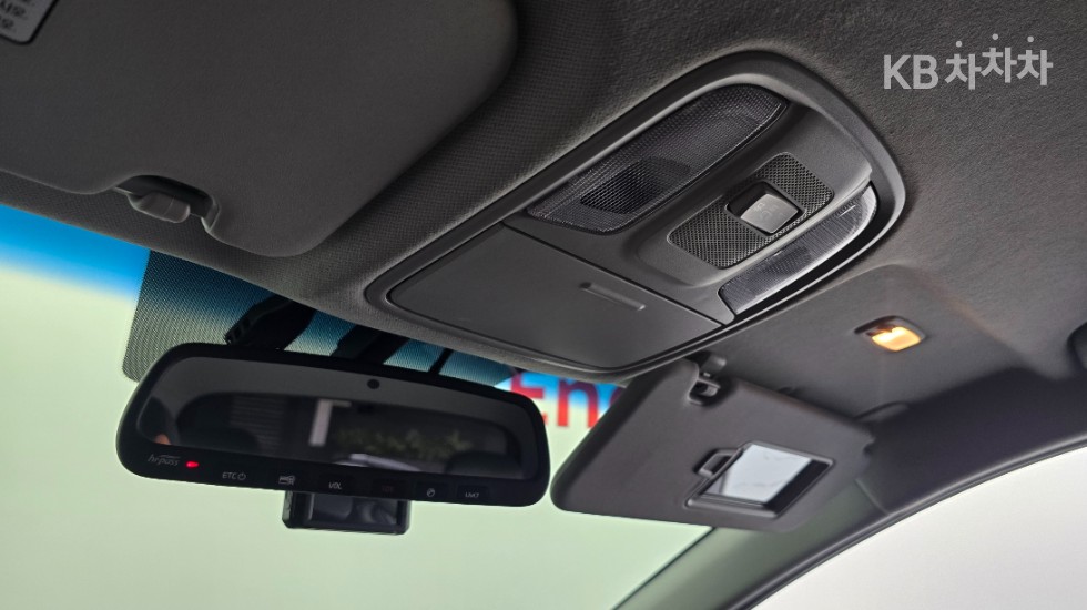 Kia Niro — miniaturë 19