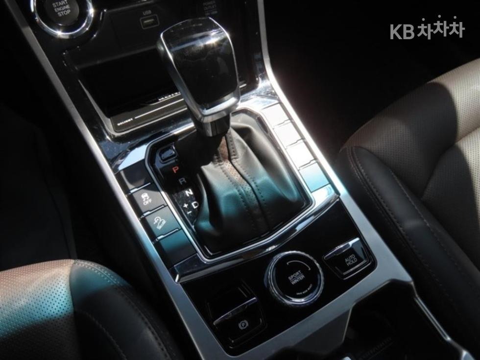 SsangYong Korando — miniaturë 6