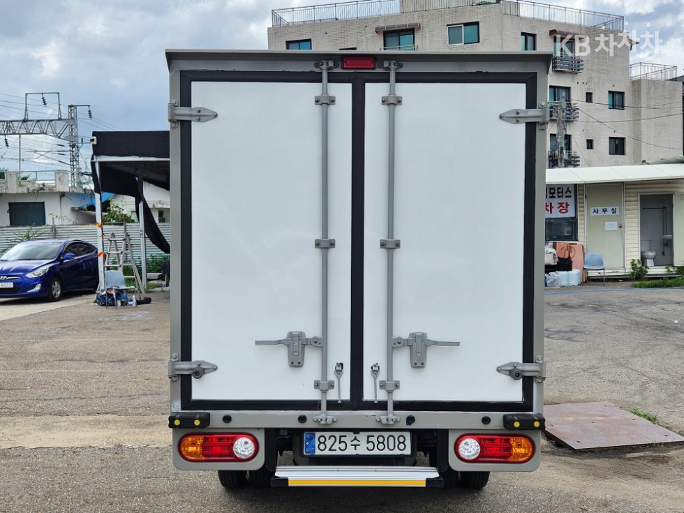 Hyundai Porter Ii 2025 photo 3