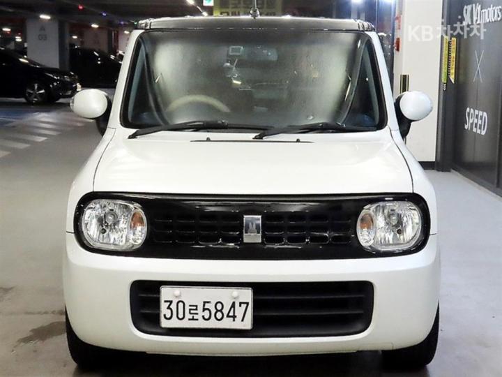 Suzuki Alto Lapin 2013 photo 2