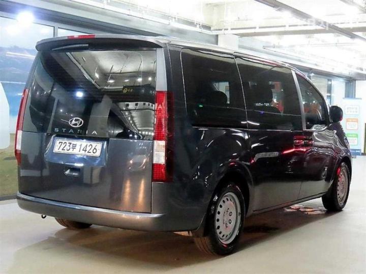 Hyundai Staria — miniaturë 4