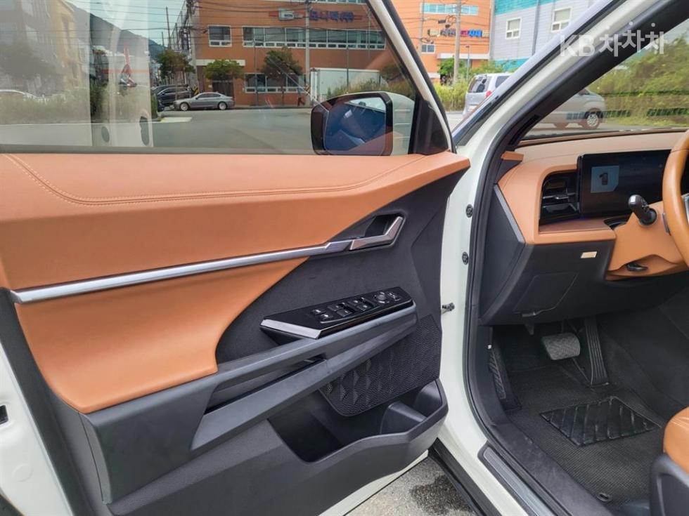 SsangYong Torres — miniaturë 16