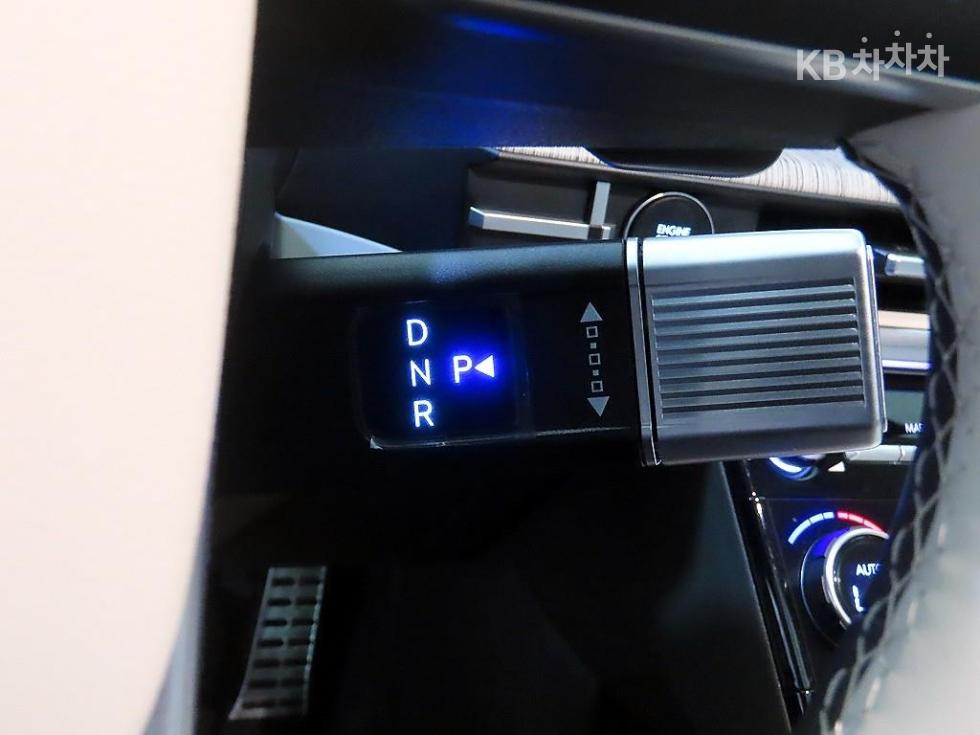 Hyundai Santa Fe — miniaturë 12