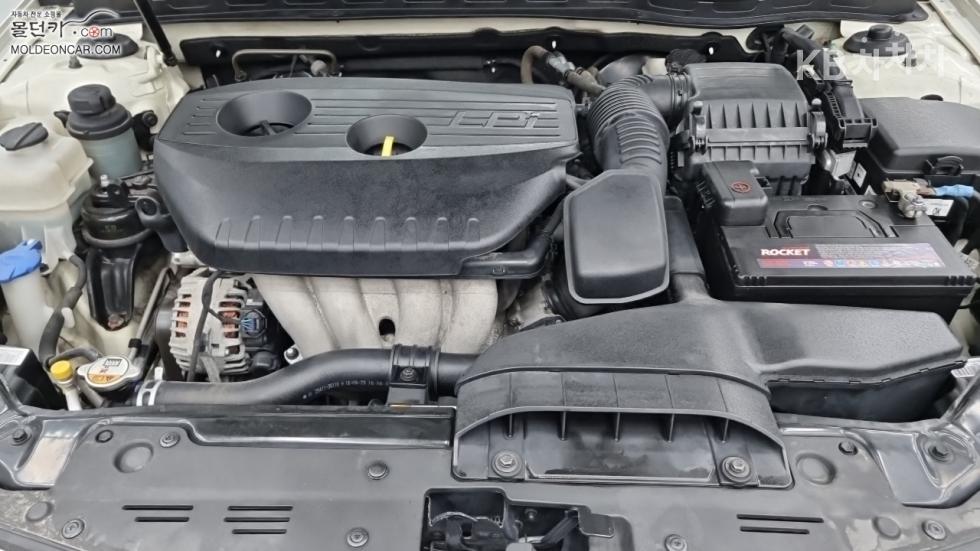 Kia K5 — miniaturë 8