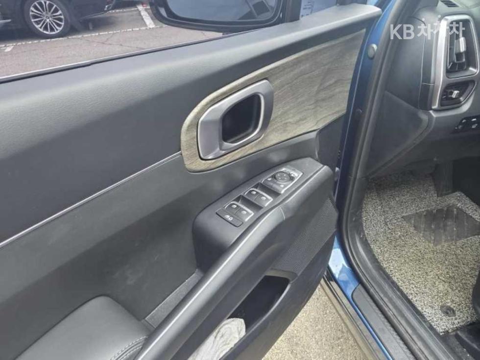 Kia Sorento — miniaturë 6