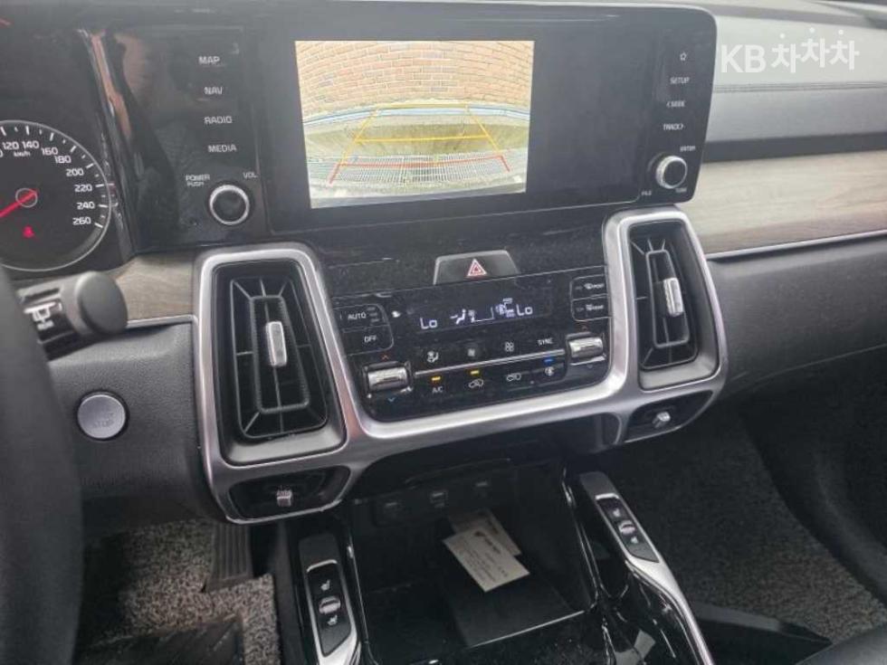 Kia Sorento — miniaturë 7