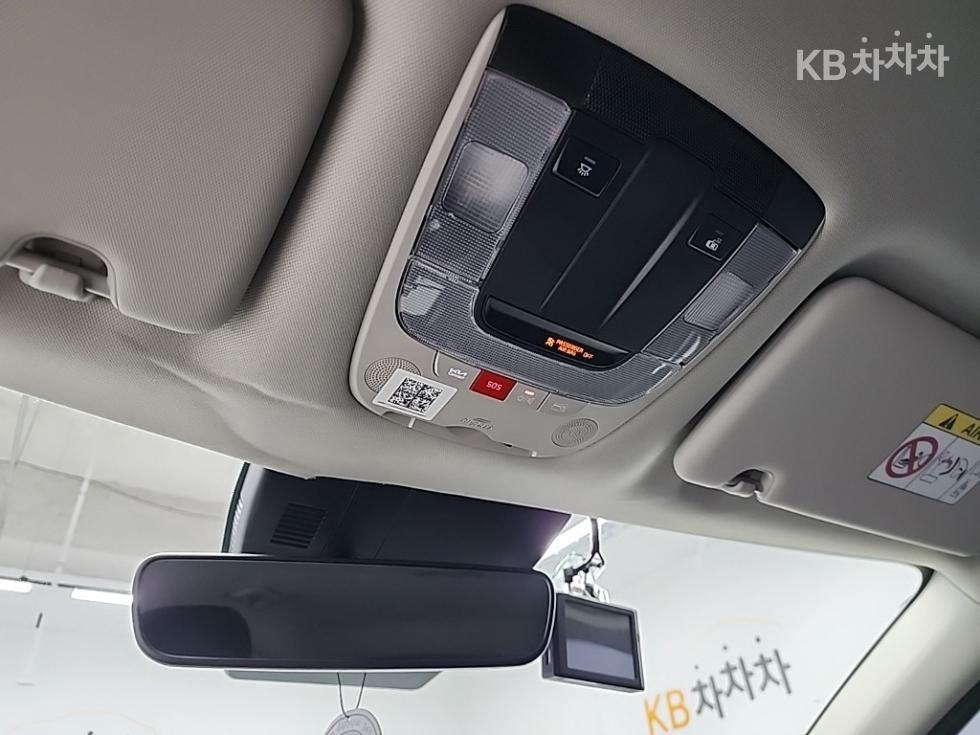 Kia Sportage — miniaturë 15