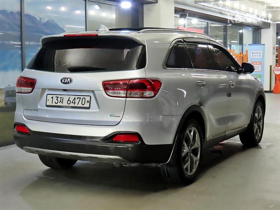 Kia Sorento — miniaturë 4
