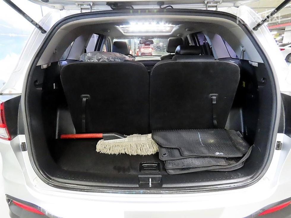Kia Sorento — miniaturë 17