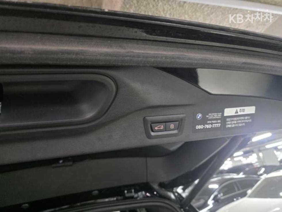 BMW X7 — miniaturë 10