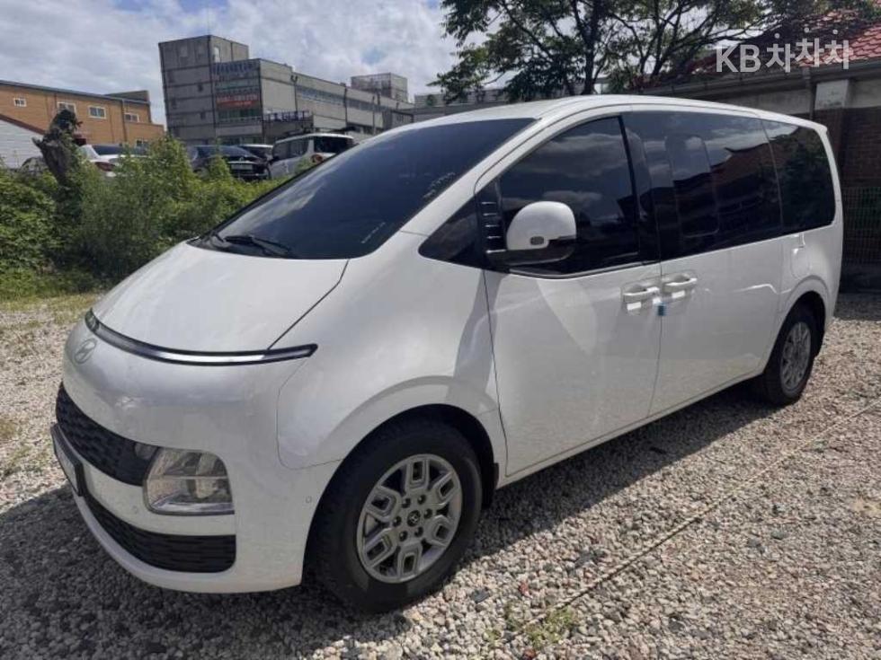 Hyundai Staria — miniaturë 2