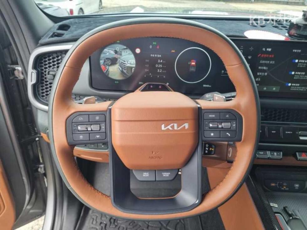 Kia Tasman — miniaturë 12