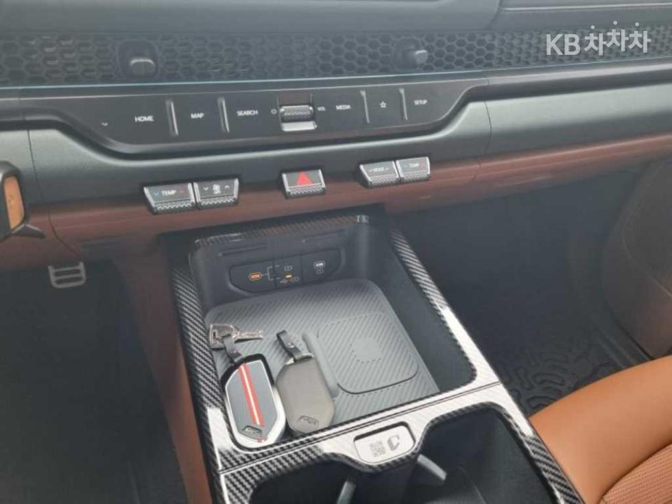 Kia Tasman — miniaturë 16