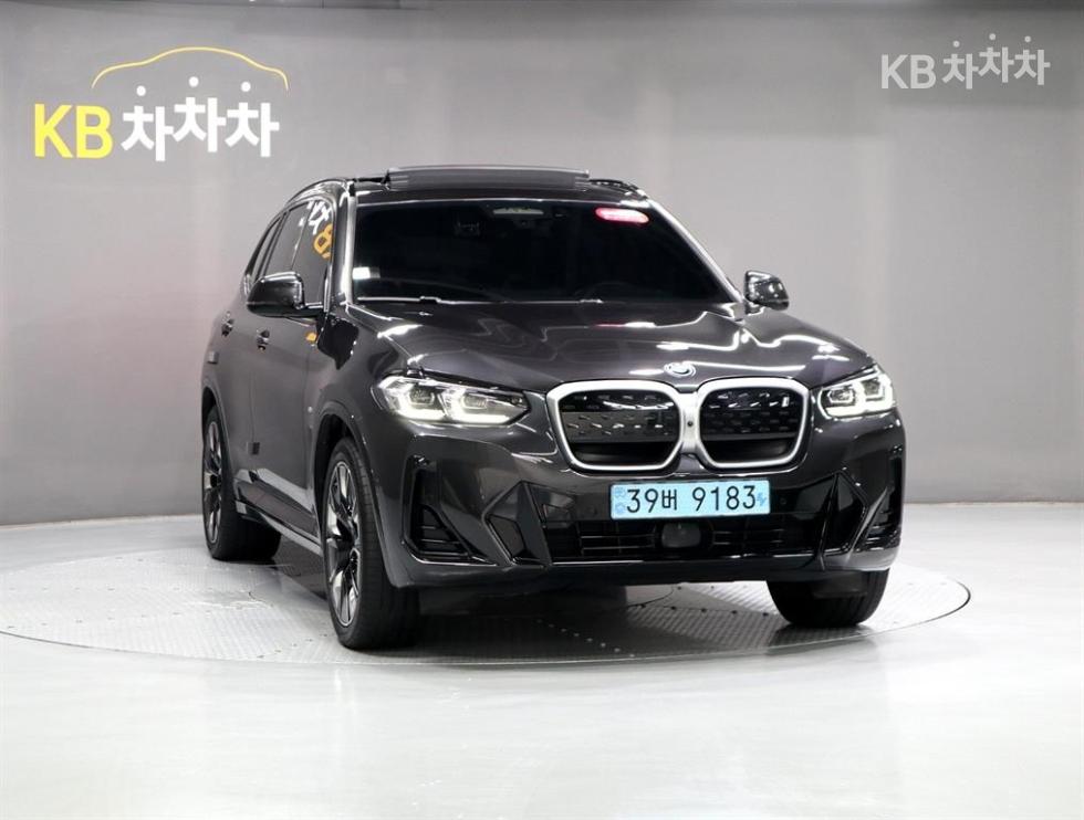 BMW iX3 — miniaturë 2