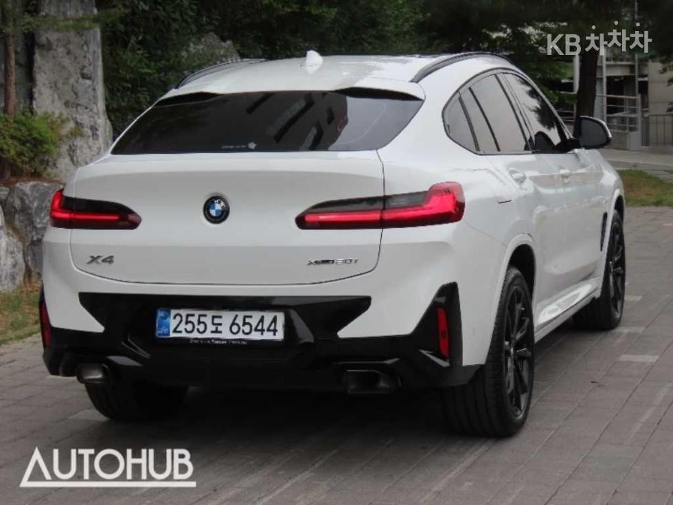 BMW X4 — miniaturë 3
