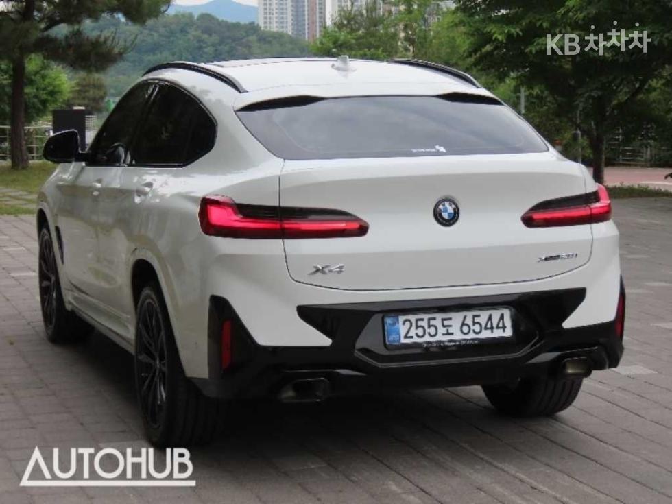 BMW X4 — miniaturë 4