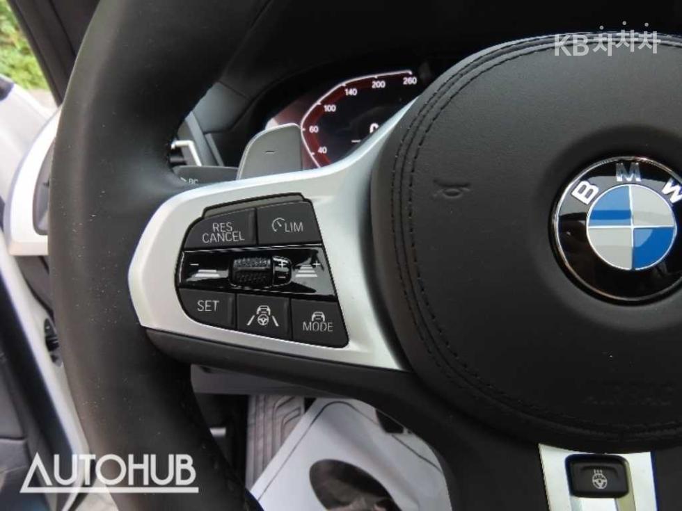 BMW X4 — miniaturë 11
