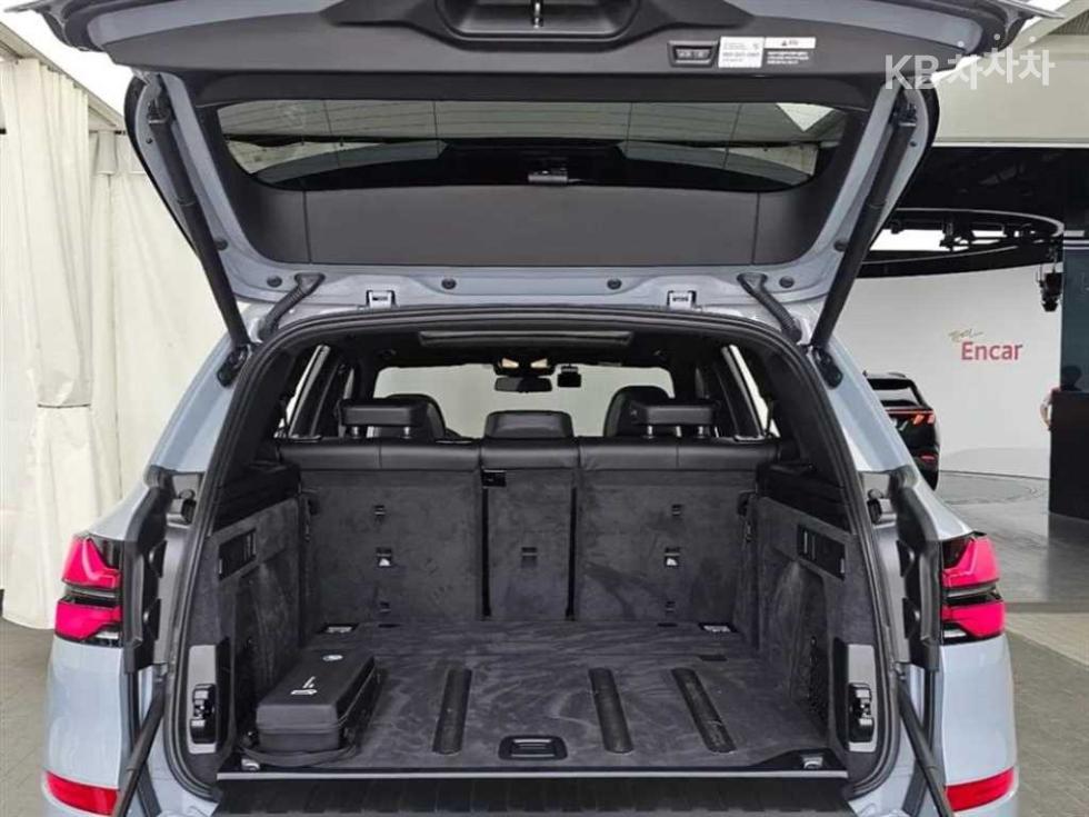 BMW X5 — miniaturë 10