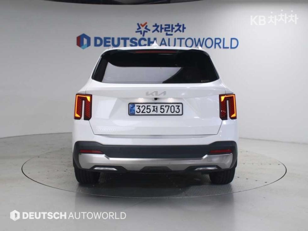 Kia Sorento — miniaturë 4