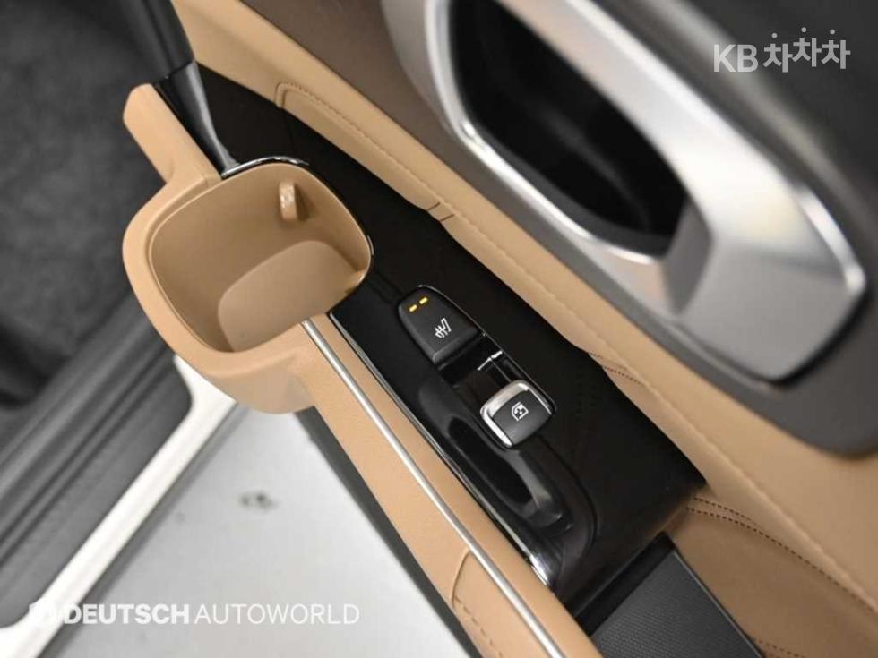 Kia Sorento — miniaturë 16