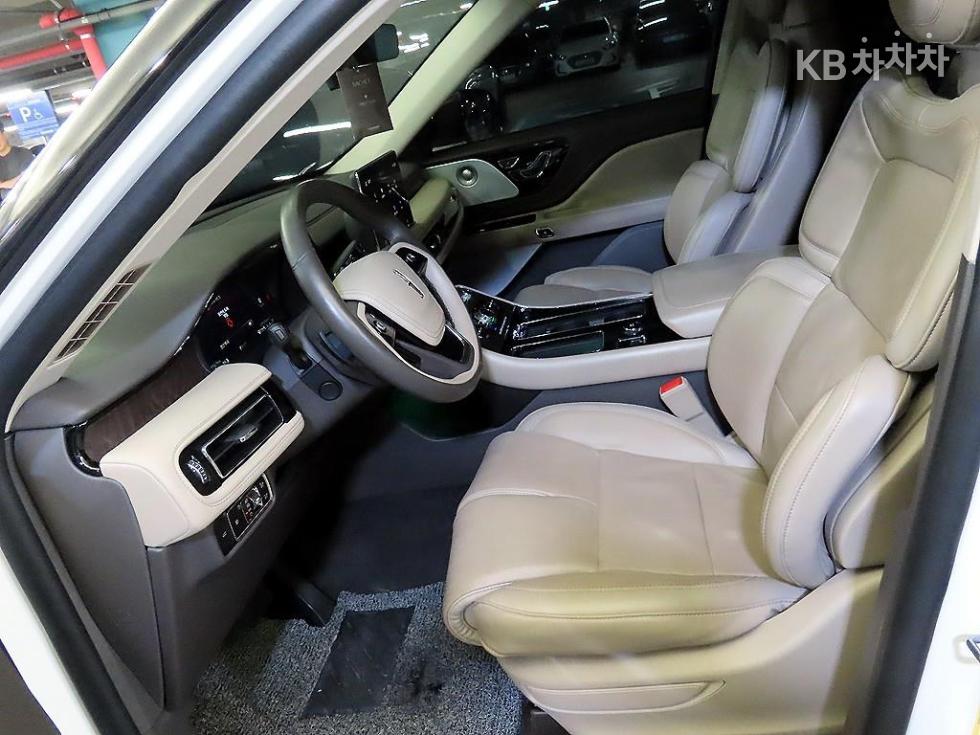 2024 Lincoln 2(U611) photo
