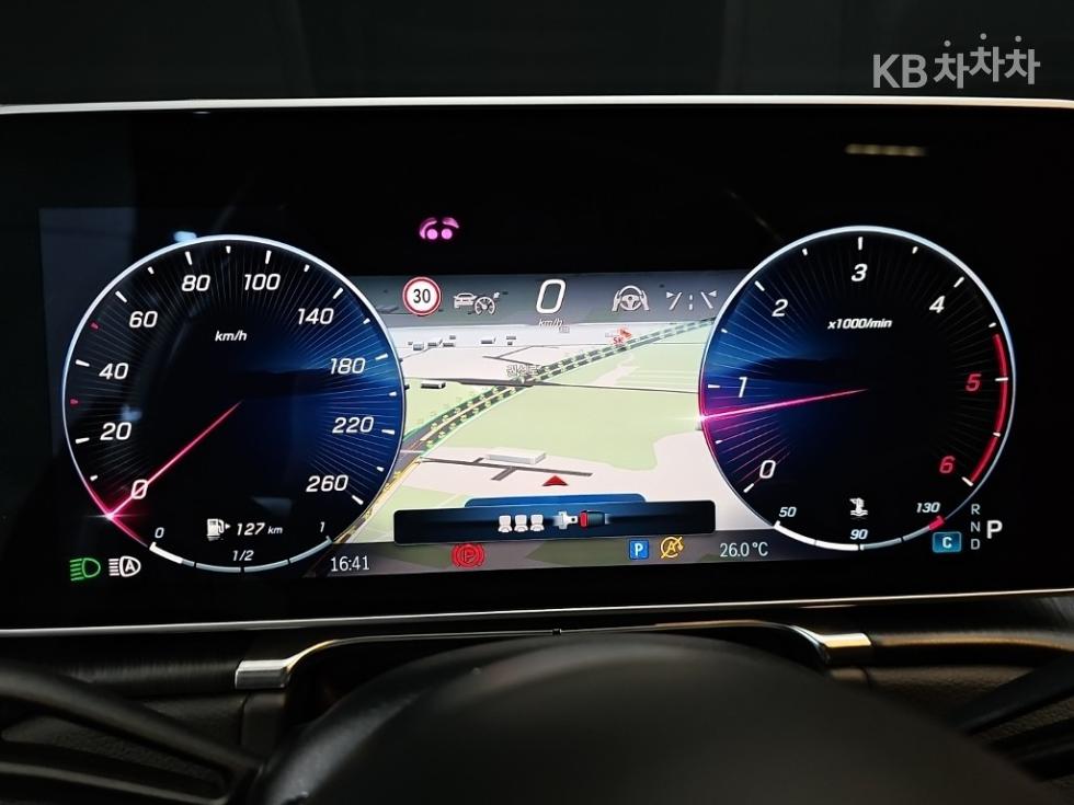 2021 Mercedes-Benz S photo