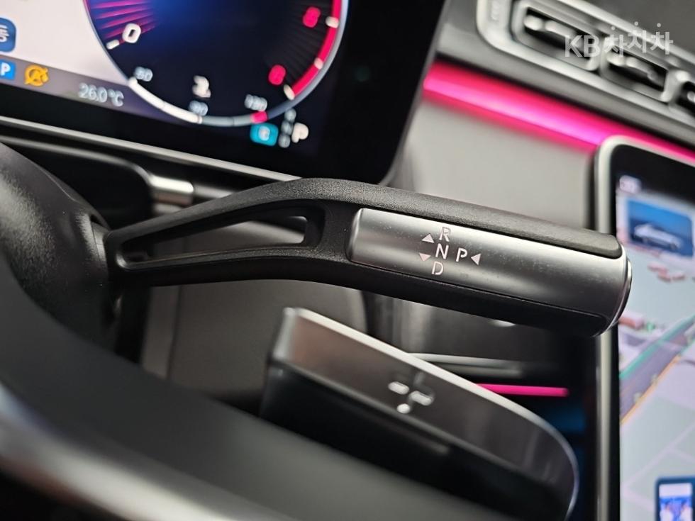 2021 Mercedes-Benz S photo