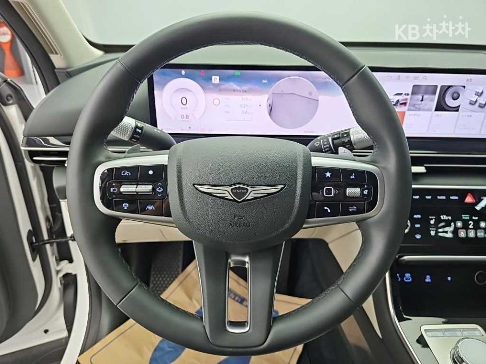 2024 Genesis GV80 photo