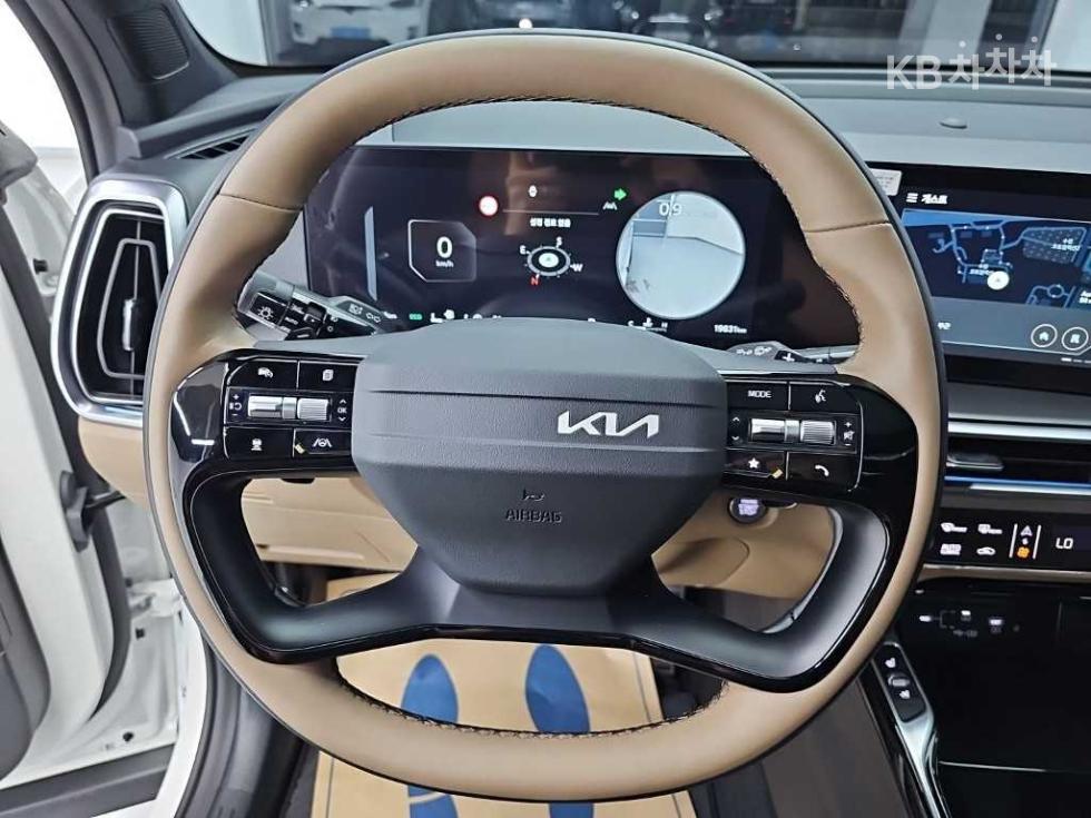 2025 Kia MQ4 photo