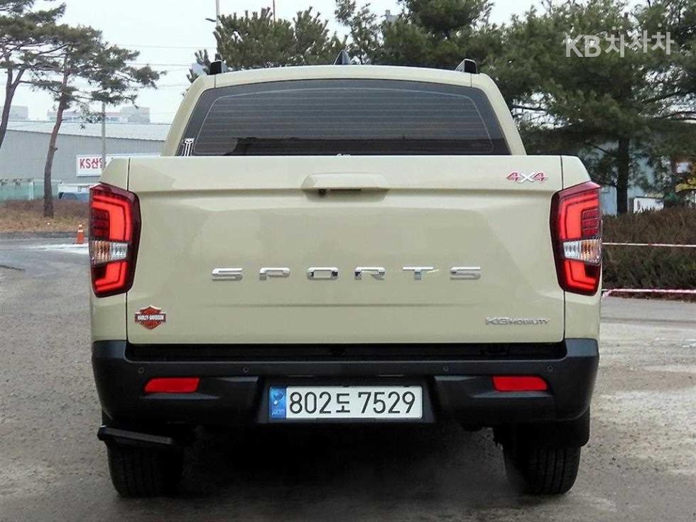 SsangYong Rexton — miniaturë 4