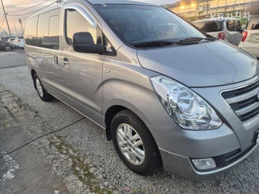Hyundai Starex — miniaturë 2