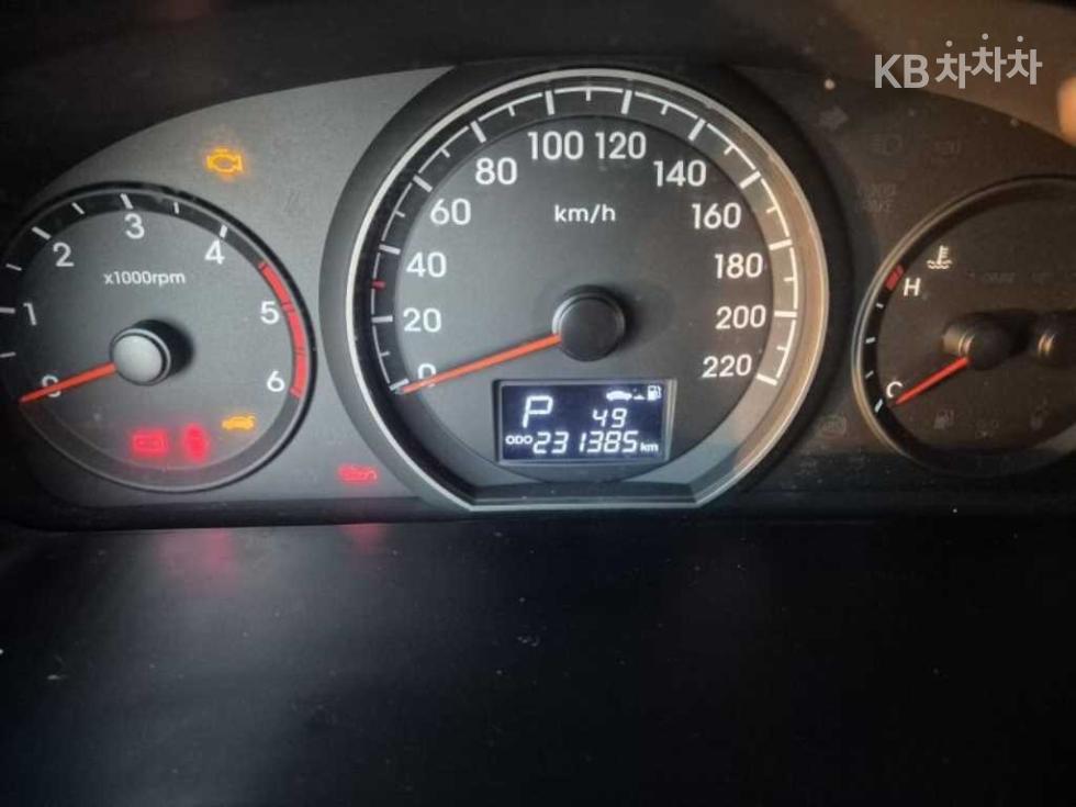 Hyundai Starex — miniaturë 9