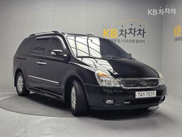 Kia Carnival 그랜드카니발 GLX — foto 1