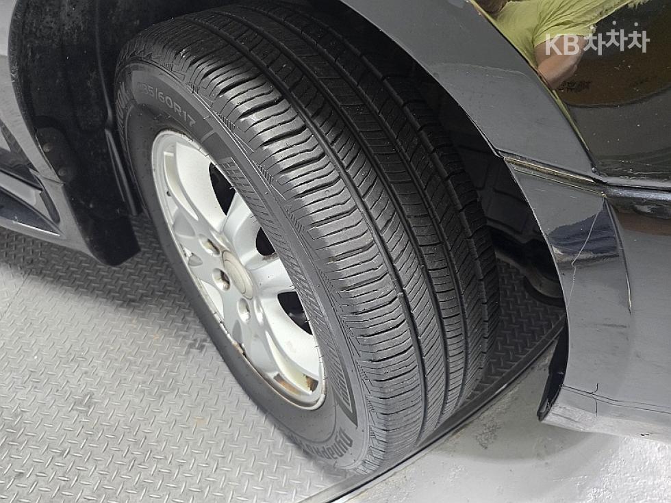 Kia Carnival — miniaturë 17
