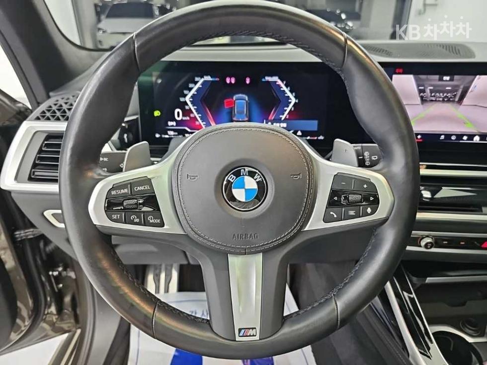 BMW X7 — miniaturë 9