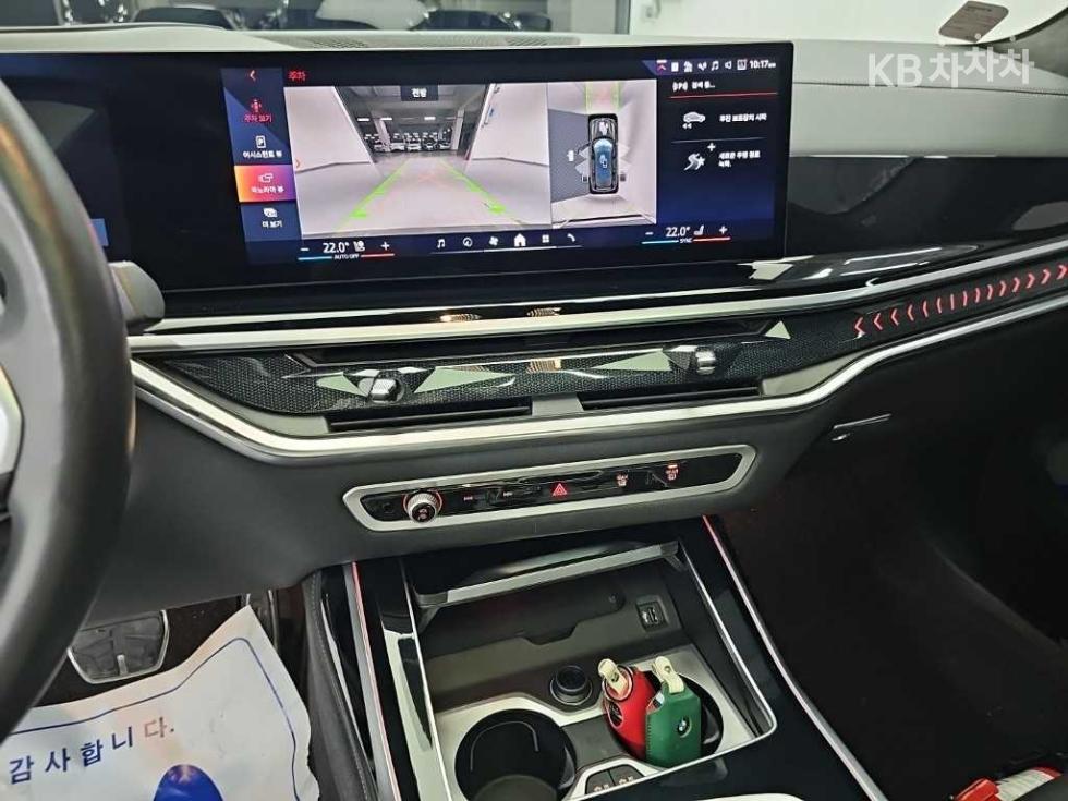 BMW X7 — miniaturë 10