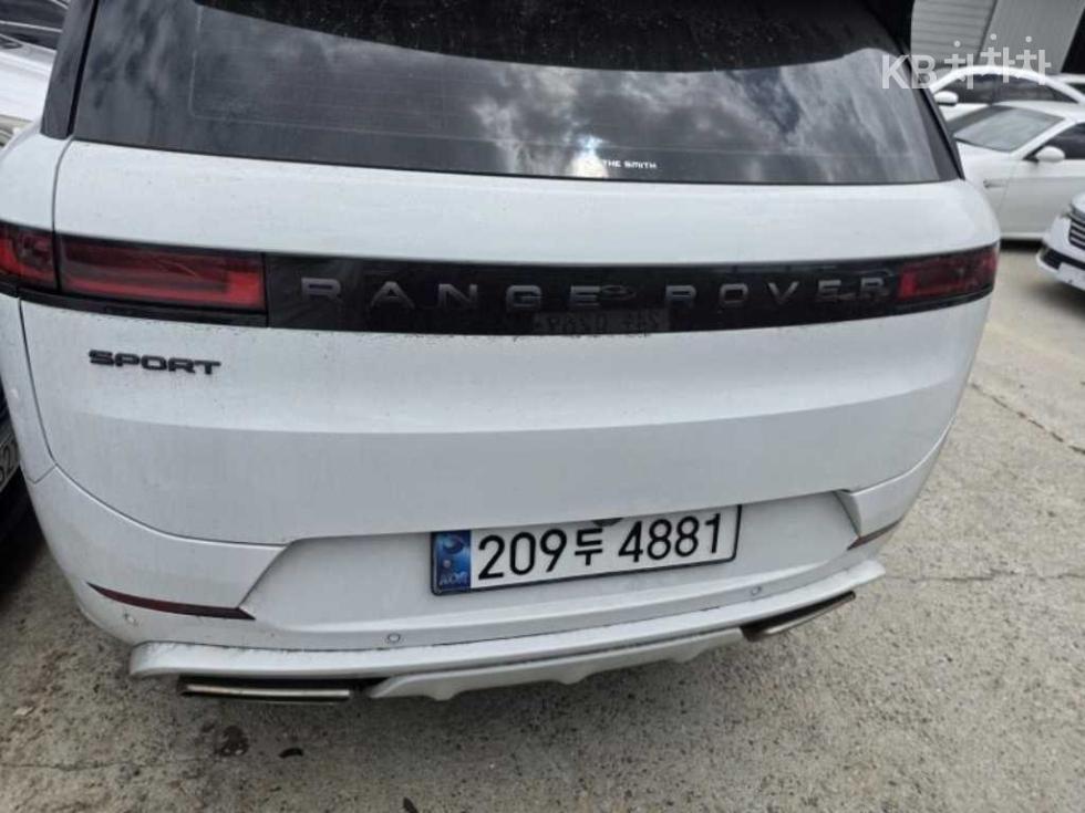 Land Rover Range Rover Sport — miniaturë 2